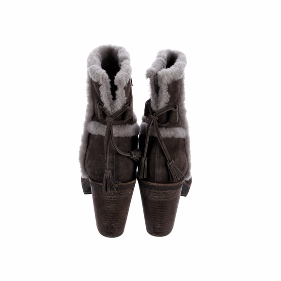 Frye Suede Tassel Accent Ankle Bootie Boots in Smoke Gray 7 - Picture 4 of 5